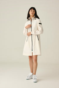 SWING Womens Golf Raincoat - CREAM